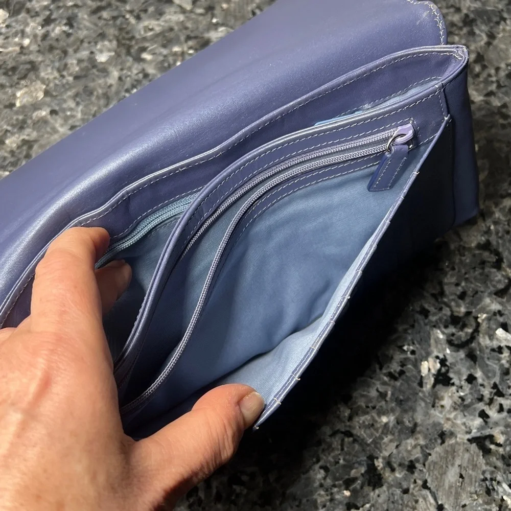 Nordstrom Leather Lavender Large Hand Strap Wallet Magnetic Clutch Bag